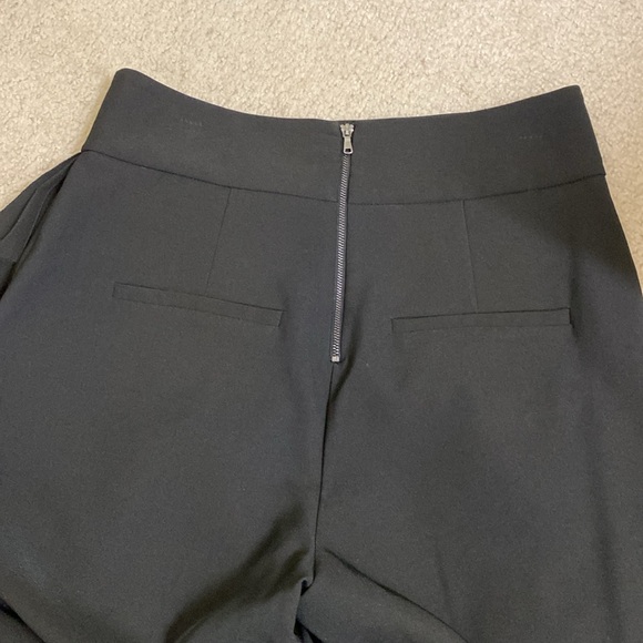 New York & Company Black pants with front ruffle and cuffs at bottom Size 10‎ - Picture 5 of 5